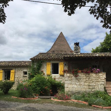 Chez Patricia Bed and Breakfast Castelnau-Montratier Buitenkant foto