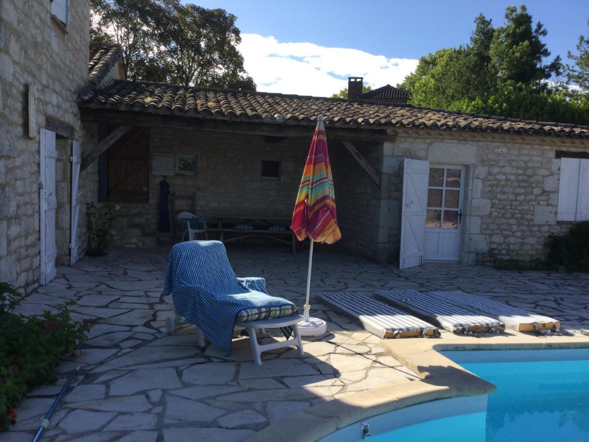 Chez Patricia Bed and Breakfast Castelnau-Montratier Buitenkant foto