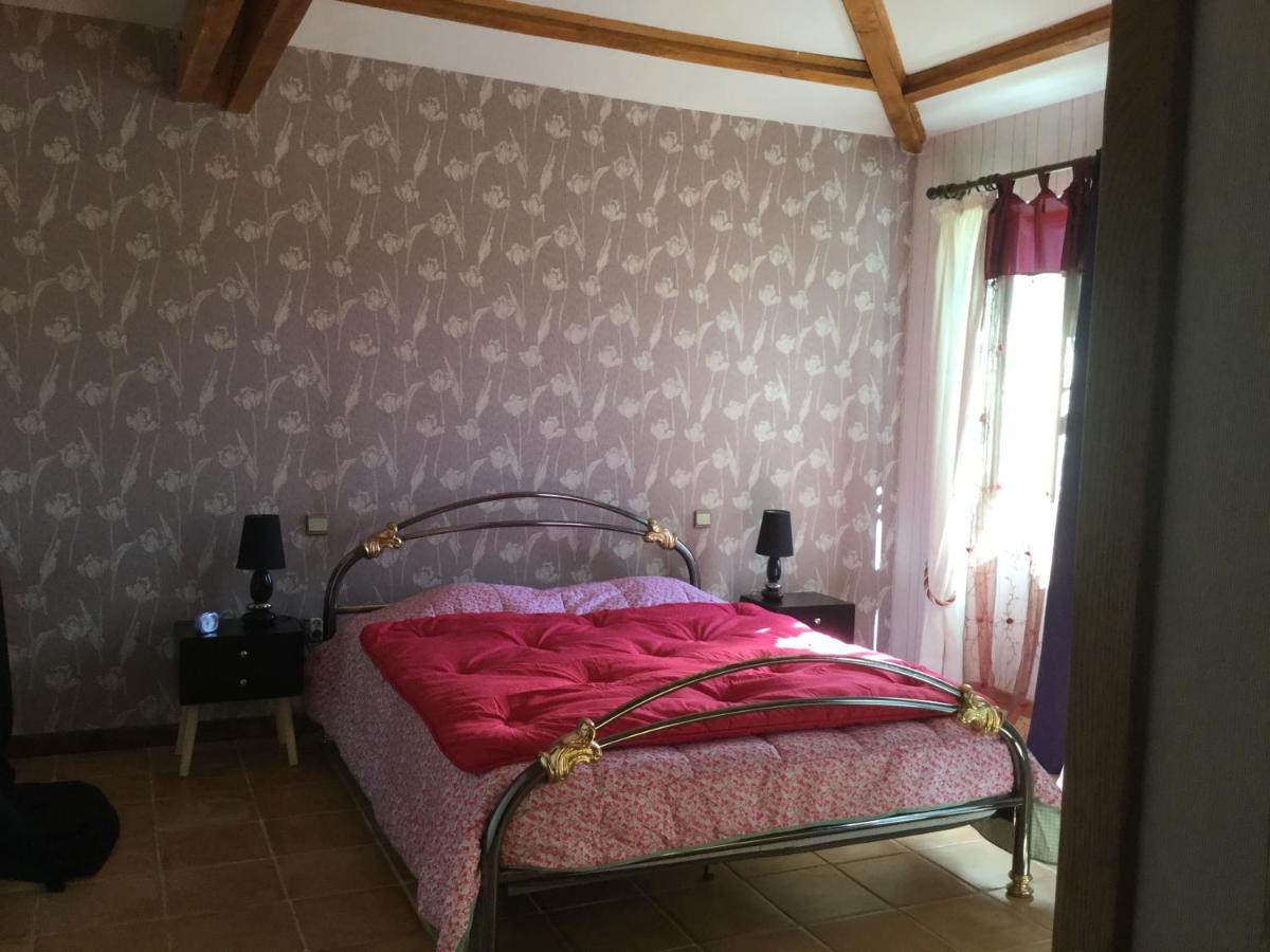 Chez Patricia Bed and Breakfast Castelnau-Montratier Buitenkant foto